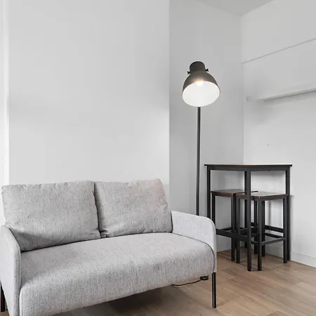 1, Direkt Am Bahnhof 아헨