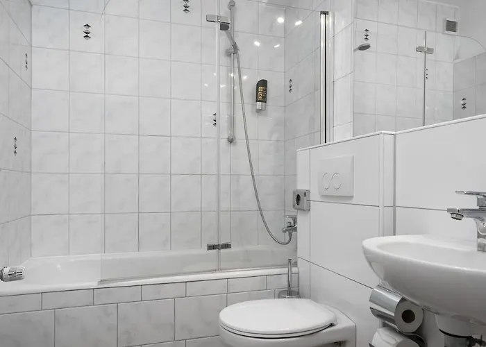 1, Direkt Am Bahnhof Apartment Aachen