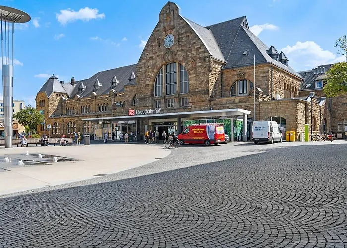 1, Direkt Am Bahnhof